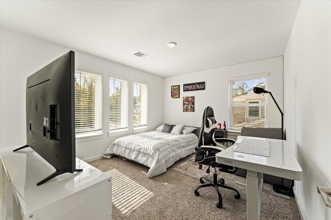 property at 10212 Prairie Creek Ln