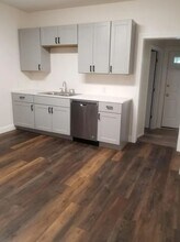 55 W Maple St in Dallastown, PA - Building Photo - Building Photo