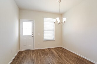 14715 Sierra Garden Dr in Houston, TX - Building Photo - Building Photo