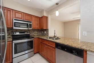 1804 Brigadoon Dr in Clearwater, FL - Building Photo - Building Photo