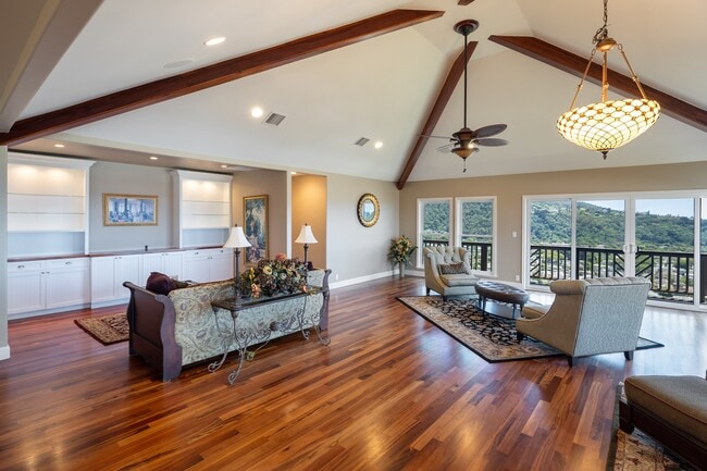 1170 Kaumailuna Pl in Honolulu, HI - Building Photo - Building Photo