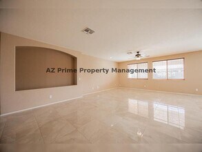 123 W Elmwood Pl in Chandler, AZ - Building Photo - Building Photo