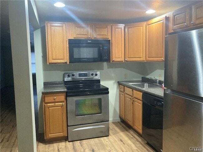 311 High St in Watertown, NY - Building Photo - Building Photo