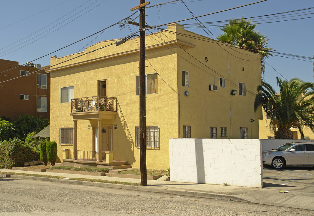 1439-1441 N Formosa Ave in Los Angeles, CA - Building Photo