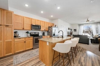 2980 Kincaid Dr in Loveland, CO - Building Photo - Building Photo