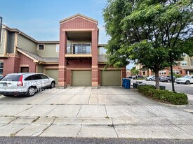 9637 E 5th Ave in Denver, CO - Building Photo