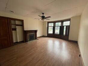 2303 Chapline St, Unit Second Floor in Wheeling, WV - Building Photo - Building Photo