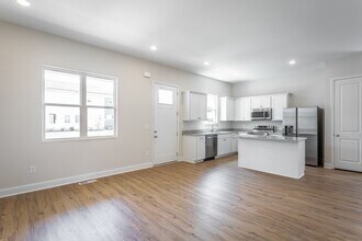 2017 S Lyerly St in Chattanooga, TN - Building Photo - Building Photo
