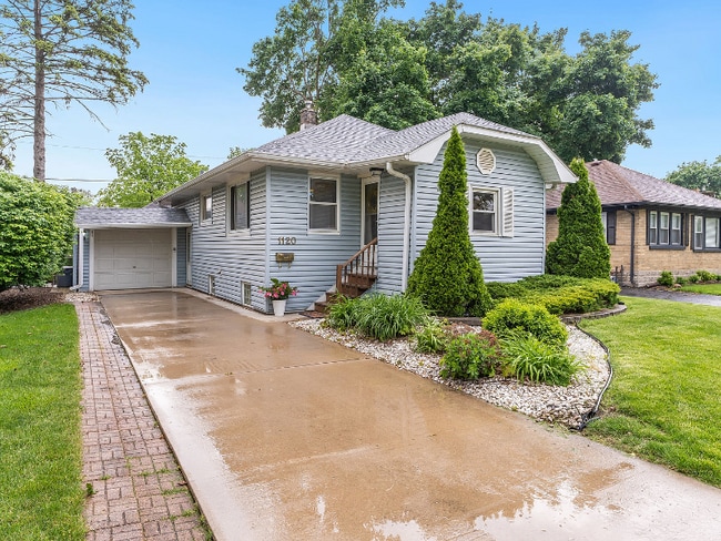 property at 1120 Schriber Ave