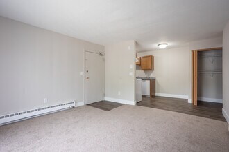 Crossroads Apartments in Wyoming, MI - Foto de edificio - Interior Photo
