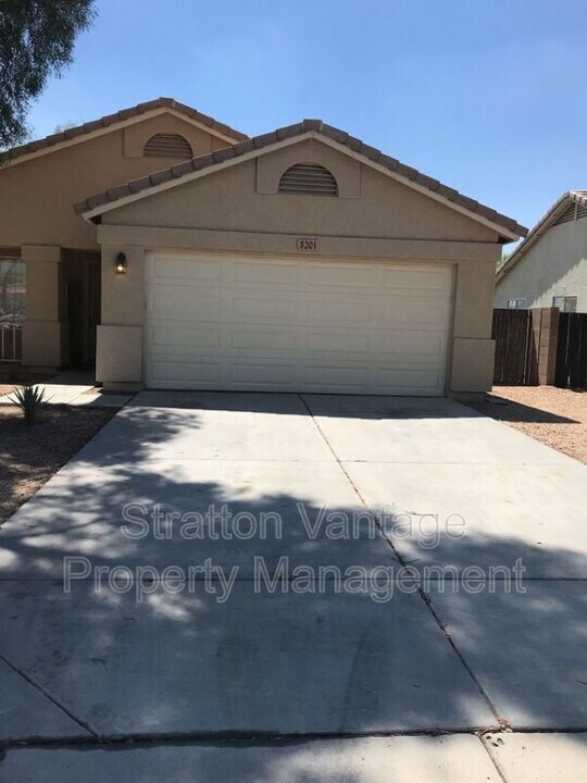 8201 W Pima St in Phoenix, AZ - Building Photo