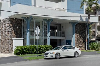 Aoao Princess Kealoha in Honolulu, HI - Foto de edificio - Building Photo