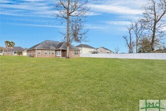 720 English Oak Dr in Hinesville, GA - Building Photo - Building Photo