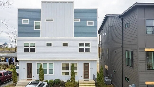 property at 1016B Alice St
