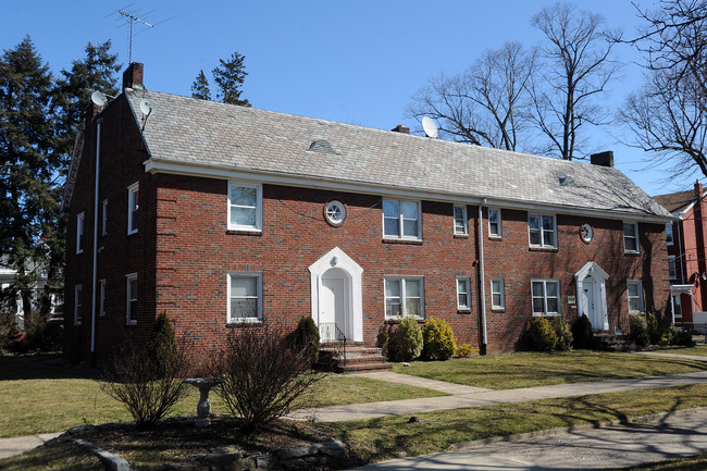 Grand Leiper Apartments in Philadelphia, PA - Foto de edificio - Building Photo