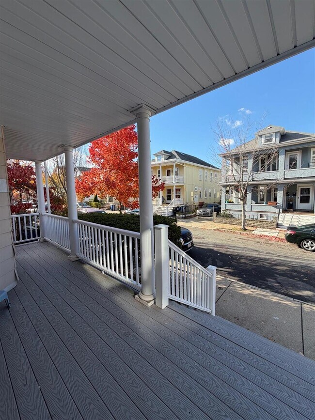 41 Michigan Ave in Somerville, MA - Building Photo - Building Photo