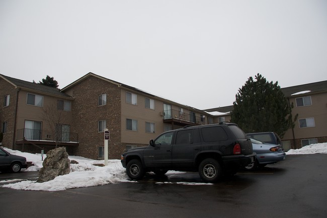 Timmerman Terrace Apartments in Milwaukee, WI - Building Photo - Building Photo