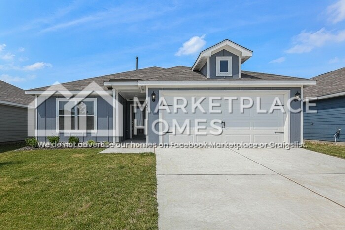 10828 Gray Mare Dr in Fort Worth, TX - Building Photo