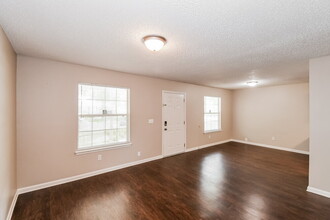 2079 Mc Quade St in Jacksonville, FL - Building Photo - Building Photo