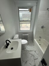 539 Scotland Rd, Unit 2 in Orange, NJ - Foto de edificio - Building Photo