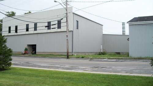 4 E Main St in Bloomfield, NY - Building Photo