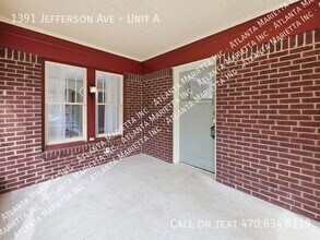 1391 Jefferson Ave in East Point, GA - Foto de edificio - Building Photo