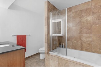 7902 Carteret Rd in Bethesda, MD - Building Photo - Building Photo