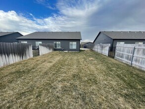 13544-13546 W Haskell Ct in Wichita, KS - Building Photo - Building Photo