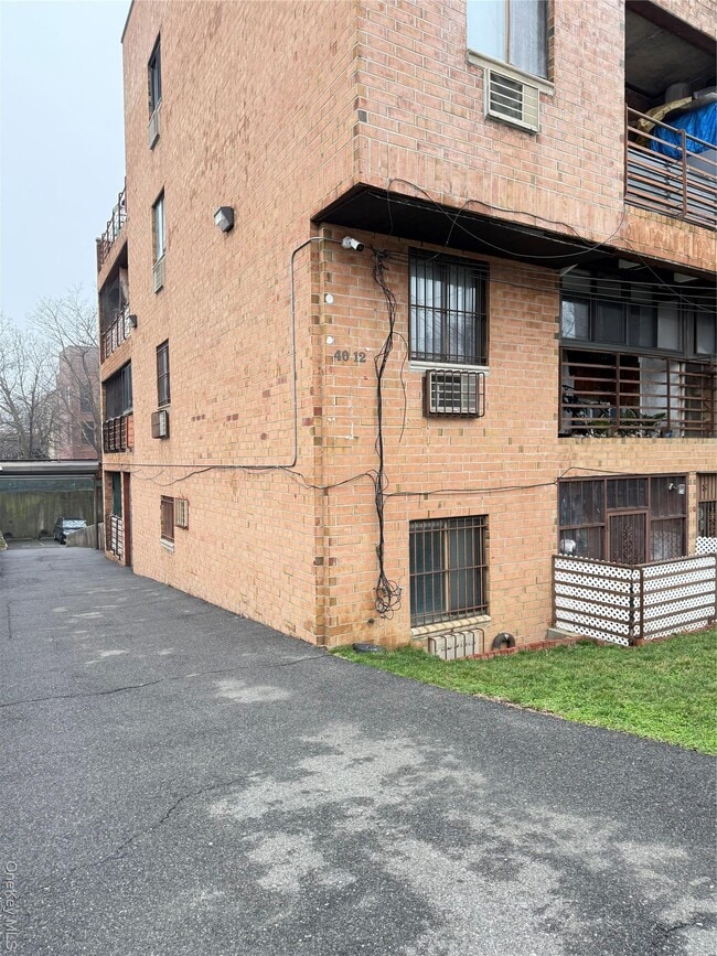 40-12 149th St in Queens, NY - Building Photo - Building Photo