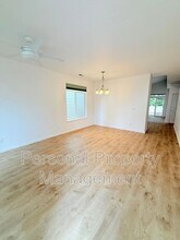 11706 NW 28th Ave in Vancouver, WA - Building Photo - Building Photo