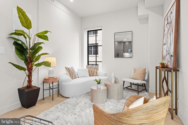 property at 2121 Ward Pl NW