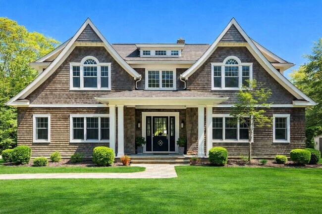 22 E Woods Path in Sagaponack, NY - Building Photo - Building Photo