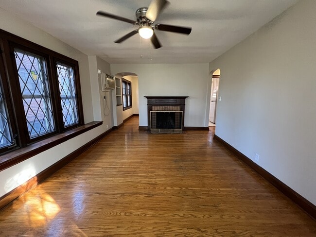 Kenmore Square Apartments in Kenmore, NY - Foto de edificio - Building Photo