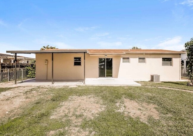 property at 3013 SW 97th Ct