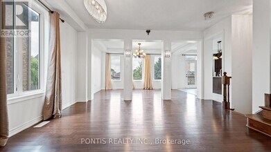 22 Mercer Avenue in Brantford, ON - Building Photo - Building Photo