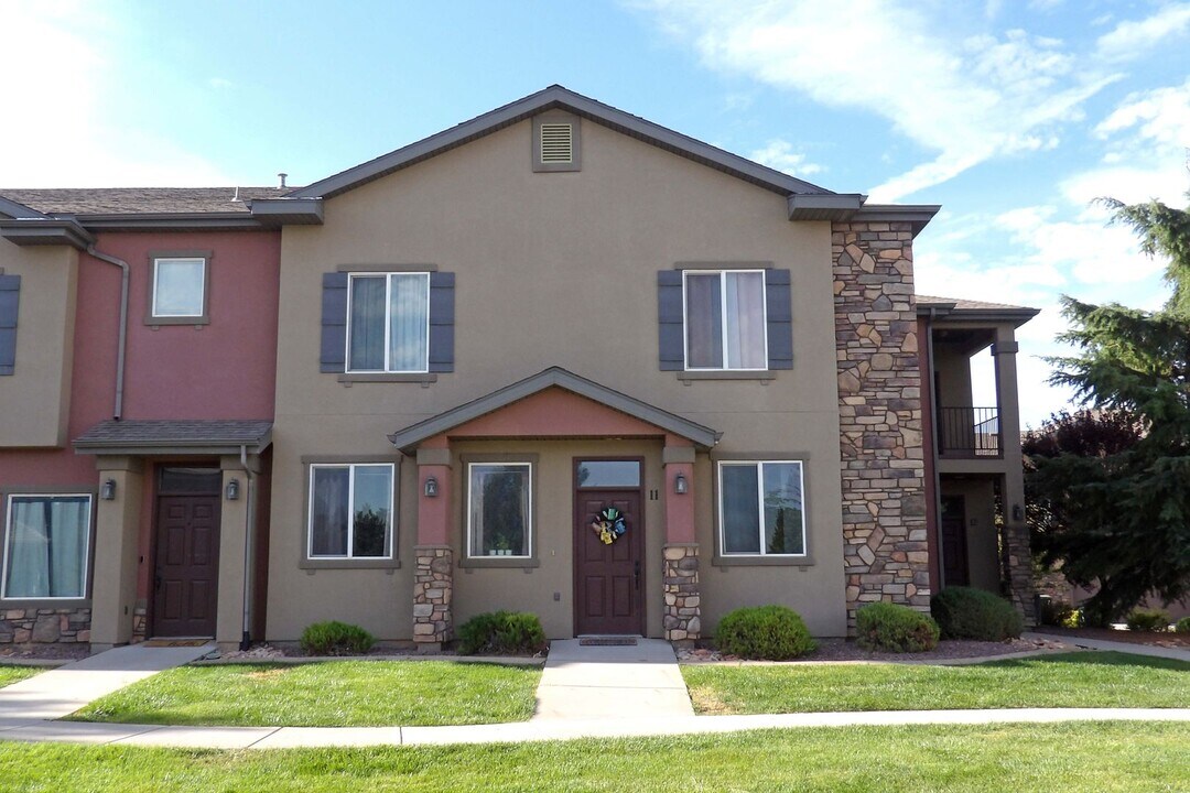 1177 N Northfield Rd in Cedar City, UT - Building Photo