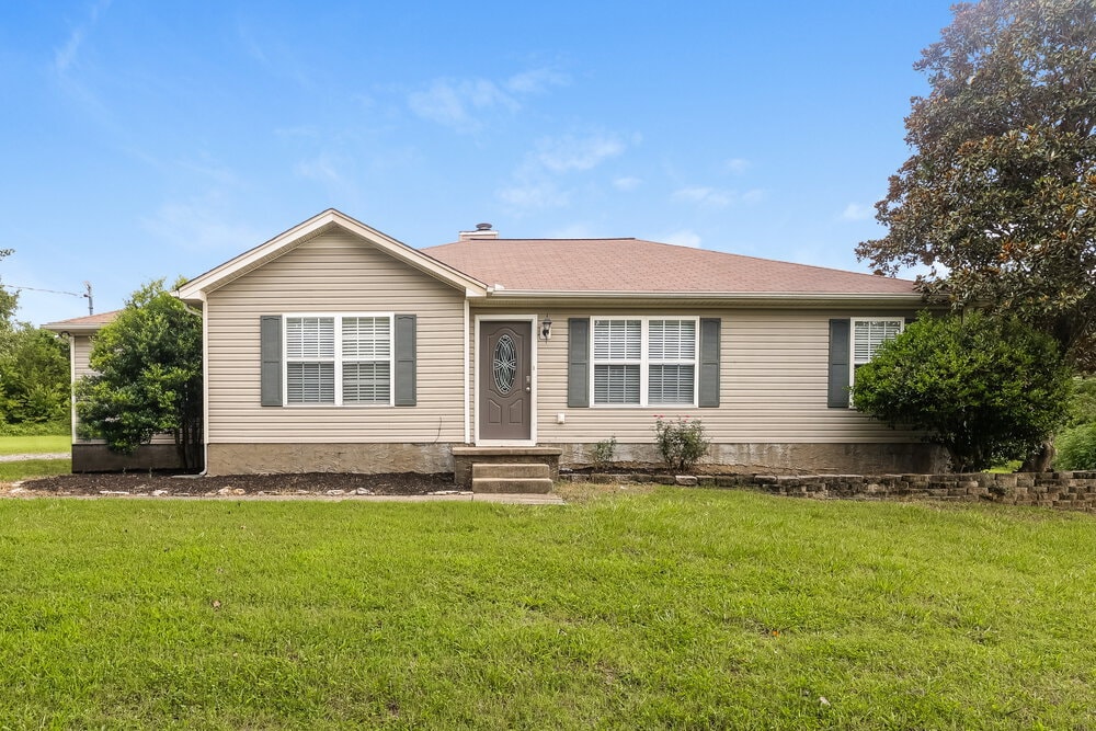 1105 Brocton Ct in Rockvale, TN - Foto de edificio