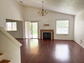 11701 Hidden Quail Dr in Austin, TX - Building Photo - Building Photo