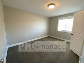 303 Lemmon Ln in Rigby, ID - Building Photo - Building Photo