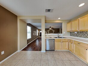 6112 Fred Couples in Schertz, TX - Building Photo - Building Photo