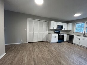 185 Springtree Rd in Athens, GA - Building Photo - Building Photo