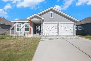 11012 Gray Mare Dr in Fort Worth, TX - Building Photo