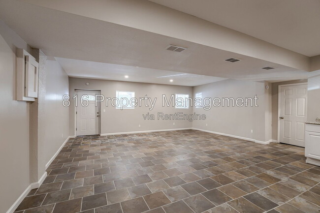 property at 8720 E Winner Rd