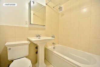 99 Lafayette Ave in Brooklyn, NY - Building Photo - Building Photo