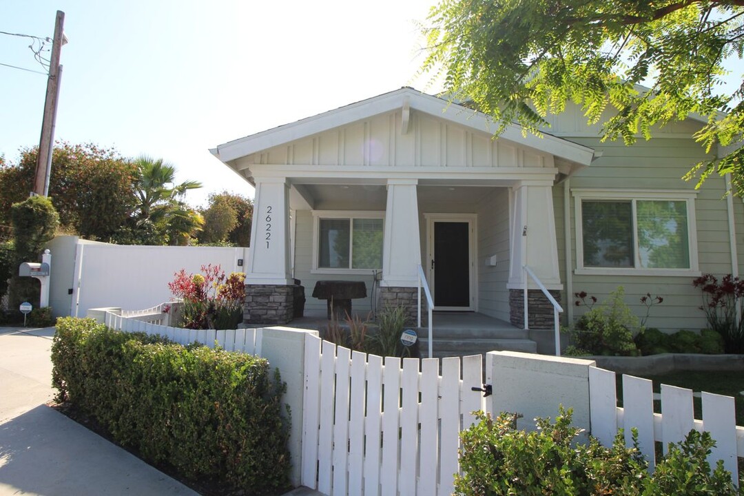 26221 Oak St in Lomita, CA - Building Photo