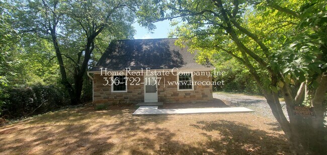 property at 1013 Louise Rd