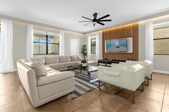 1483 Rolling Fairway Dr in Four Corners, FL - Building Photo - Building Photo