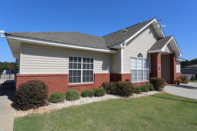 Trilliam in Clanton, AL - Foto de edificio - Building Photo