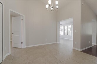 320 Morning Glory Dr in Lake Mary, FL - Building Photo - Building Photo