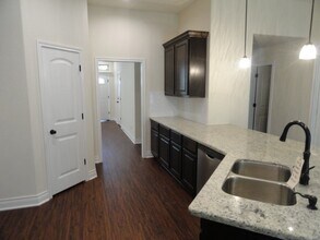 1014 Dove Run Trail in College Station, TX - Building Photo - Building Photo